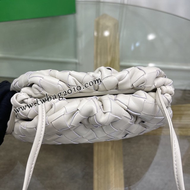 Bottega veneta高端女包 98061 寶緹嘉升級版小號編織雲朵包 BV經典款純手工編織羔羊皮女包  gxz1187